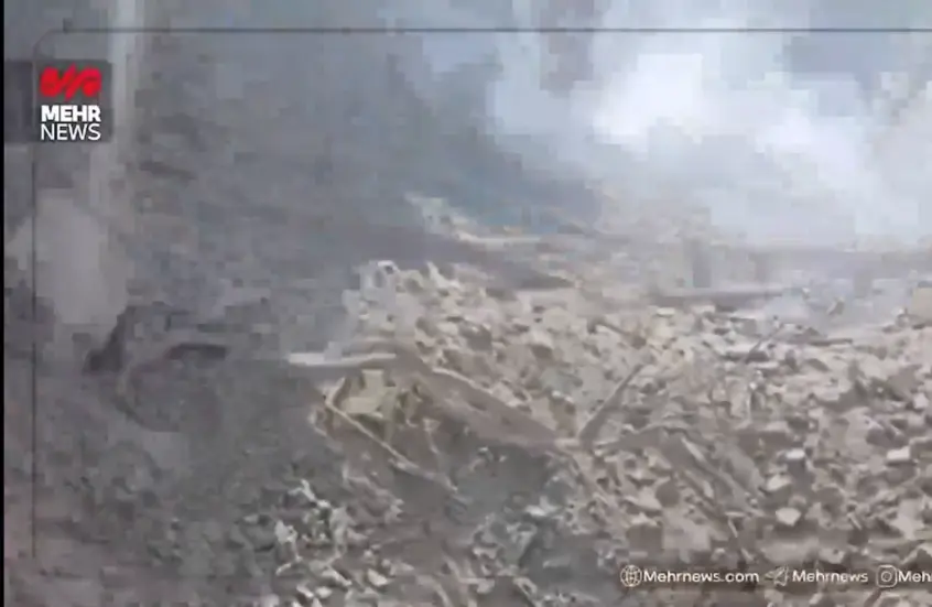 دمار في طهران إثر الضربات الإسرائيلية الأمريكية